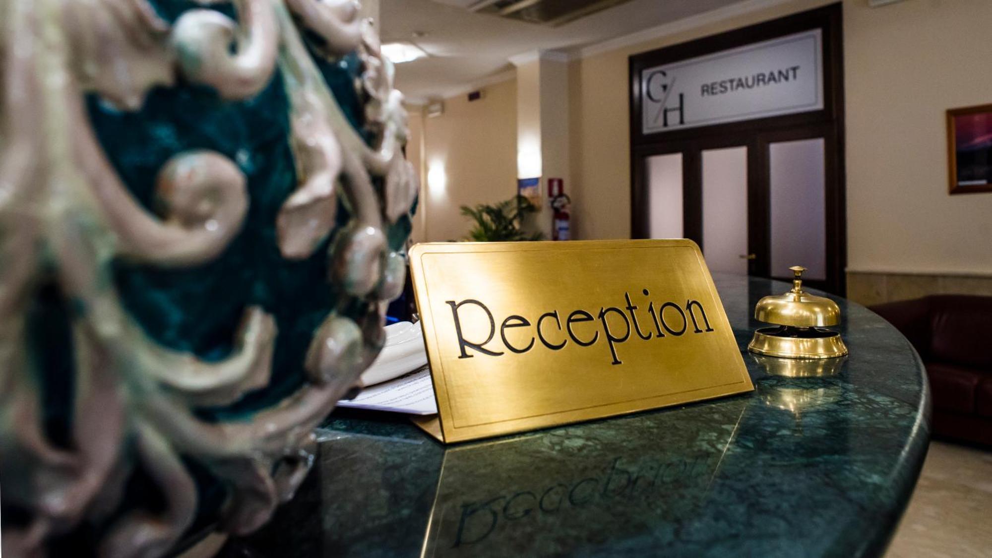 Gh Hotel เปียซซา อาร์เมรีนา ภายนอก รูปภาพ