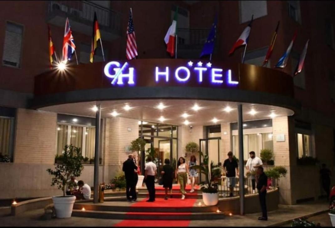 Gh Hotel เปียซซา อาร์เมรีนา ภายนอก รูปภาพ