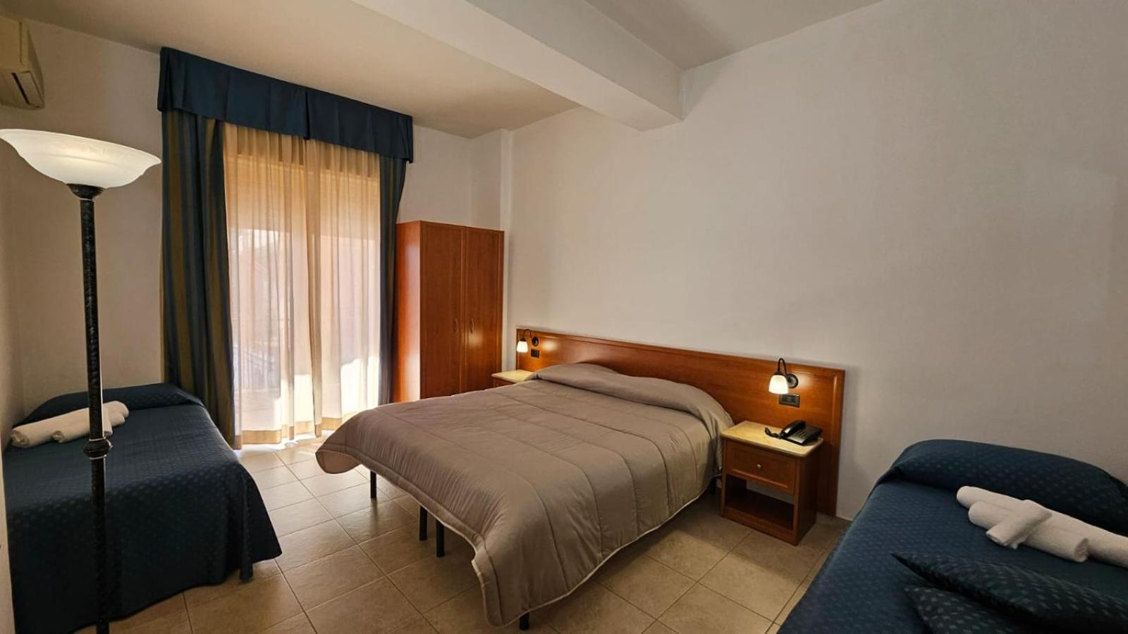 Gh Hotel เปียซซา อาร์เมรีนา ภายนอก รูปภาพ