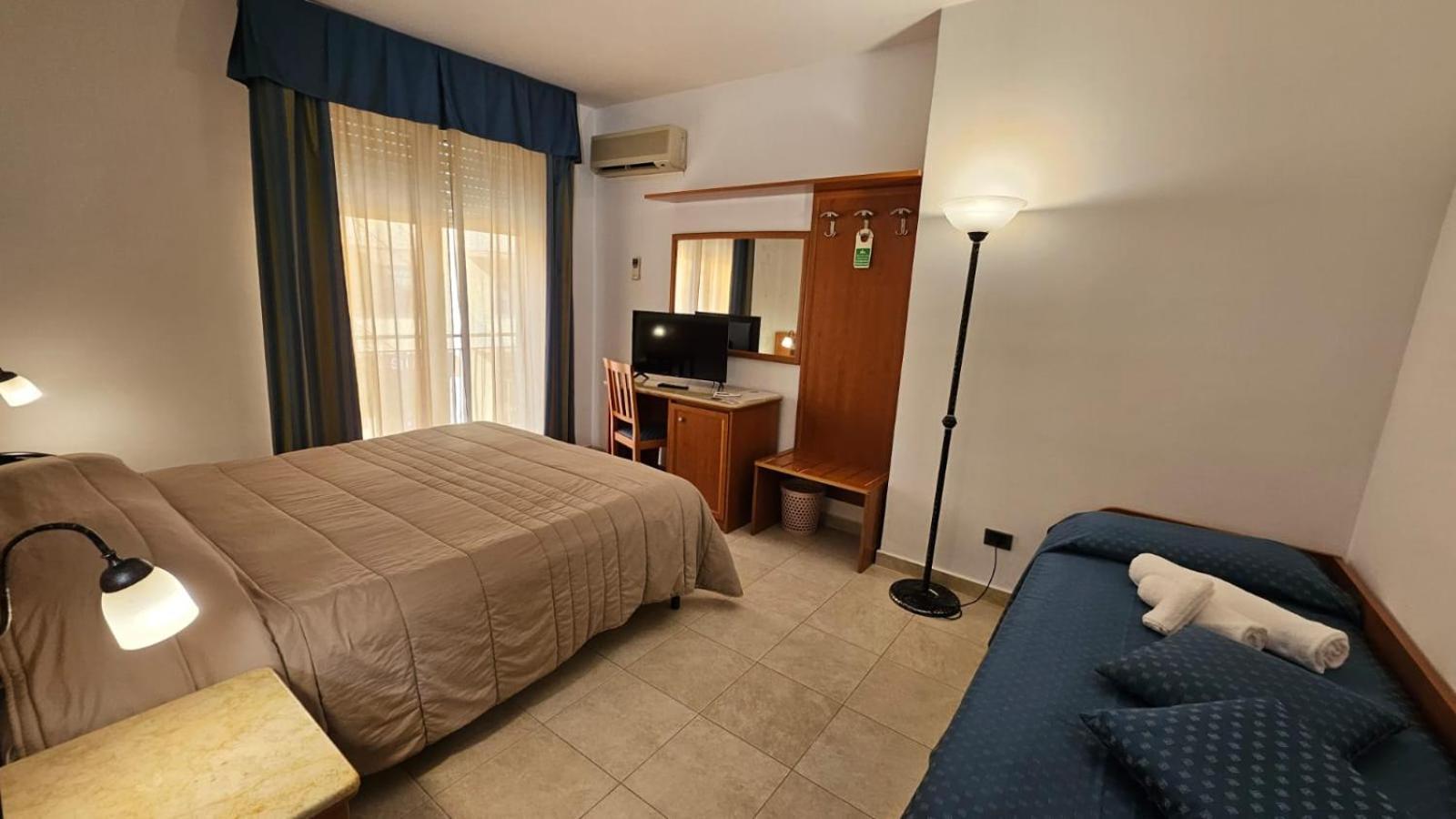Gh Hotel เปียซซา อาร์เมรีนา ภายนอก รูปภาพ